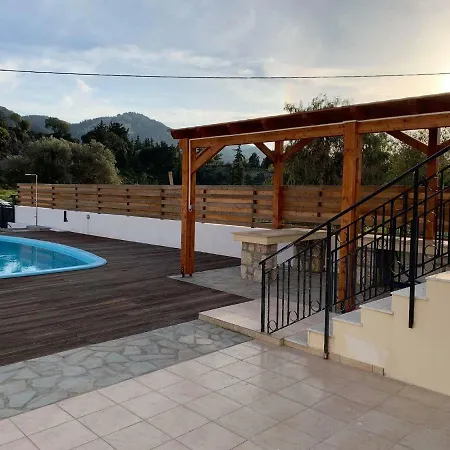 Butterfly Estates Maritsa Rhodes פסטידה