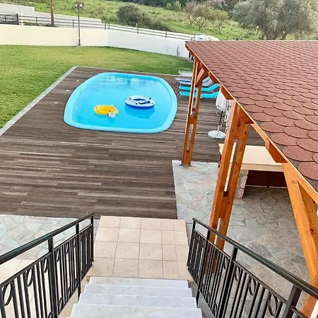 Butterfly Estates Maritsa Rhodes * פסטידה