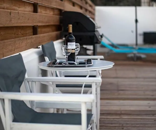 Butterfly Estates Maritsa Rhodes * Pastida